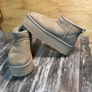 UGG Ultra Mini Platform Boots
